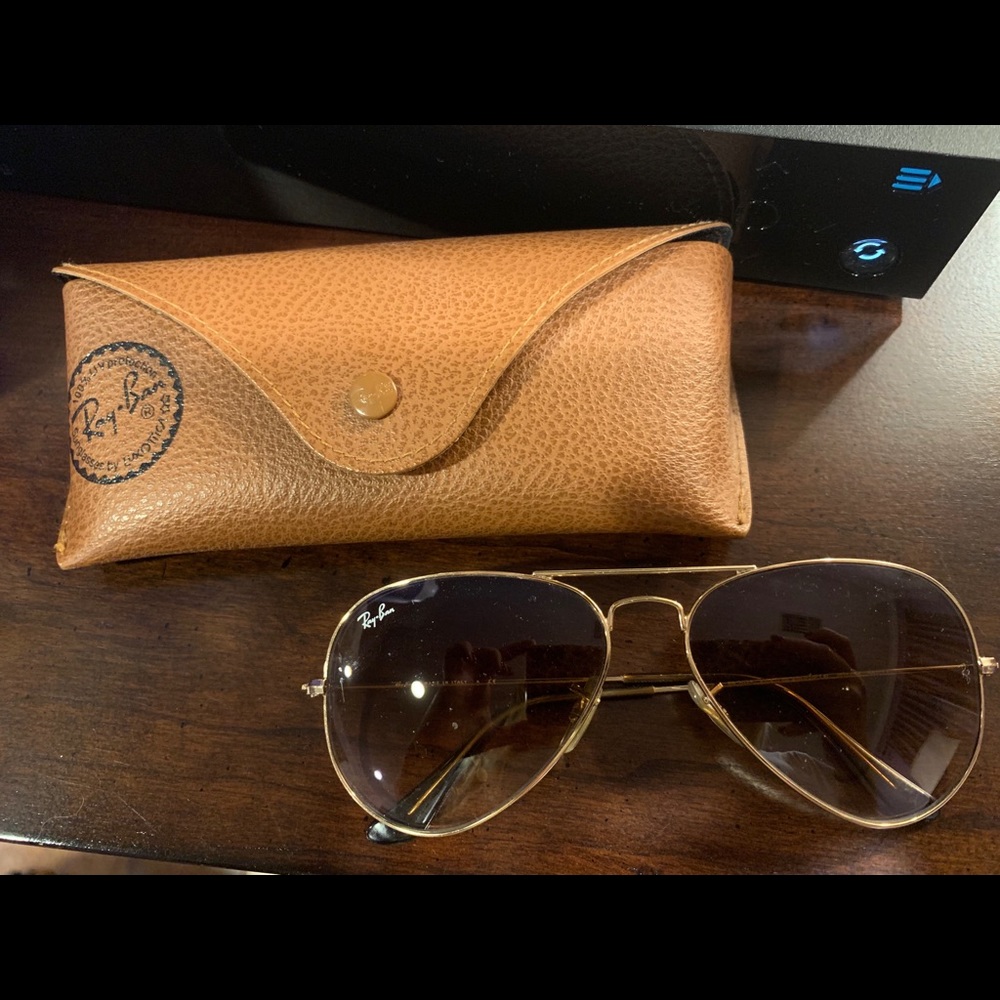 Ray ban aviator sunglasses